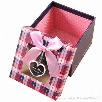 Gift Box with Clear Window on Lid